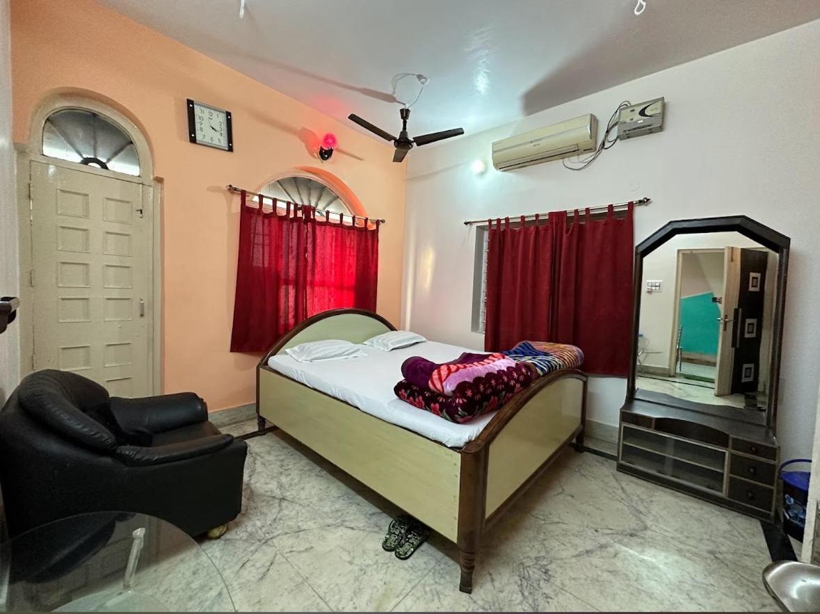 Hotel Swarg International مظفربور المظهر الخارجي الصورة